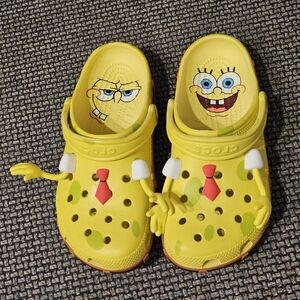 CROCS Yellow SpongeBob Character Clogs